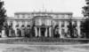 Villa in Wannsee (Berlin), in dem die Deutschen am 20. Januar 1942 die Entscheidung über die Durchführung physischen Vernichtung des jüdischen Volkes getroffen haben. (GHWK)
